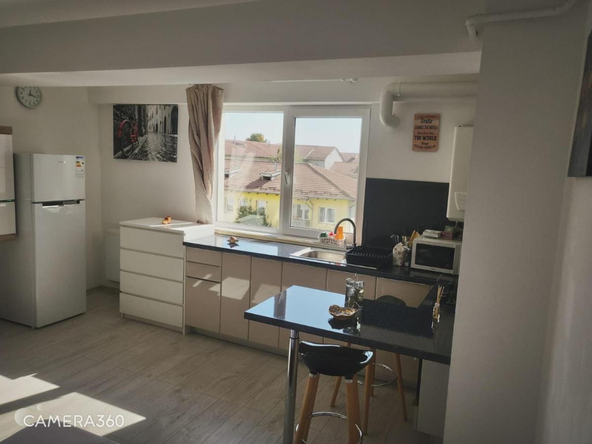 Studio 32 Bulevardul Oltenia Craiova Kültér fotó
